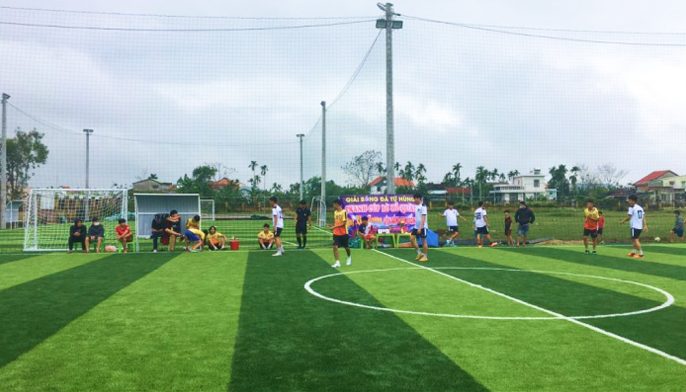Top sân cỏ nhân tạo Hà Nội